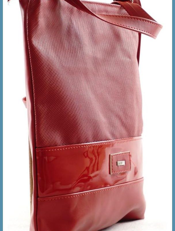 VIA55 elegáns női keresztpántos táska alul 2 sávval, rostbőr, piros noivalltaska-hu b