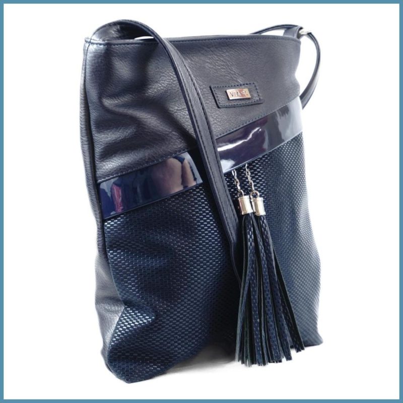 VIA55 női keresztpántos táska ferde zsebbel, rostbőr, kék noivalltaska-hu b