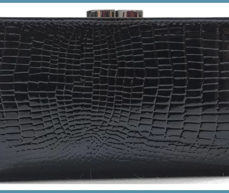 Lorenti női bőr pénztárca kígyóbőr mintával, fekete noivalltaska-hu 3