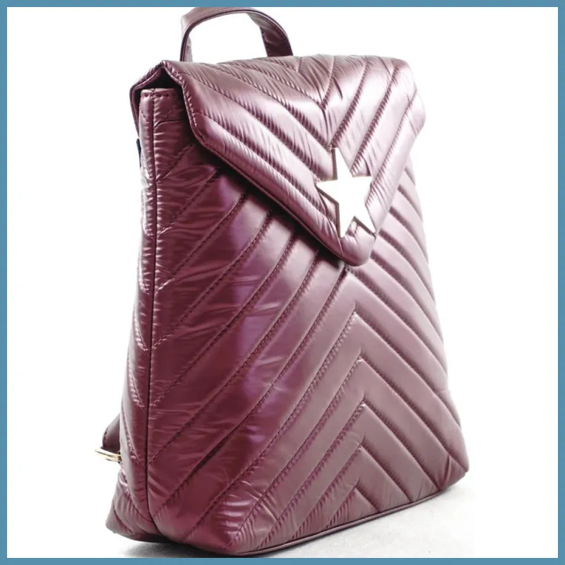 Női hátitáska csillaggal és V varrott mintával, vízhatlan, vörös noivalltaska-hu 2